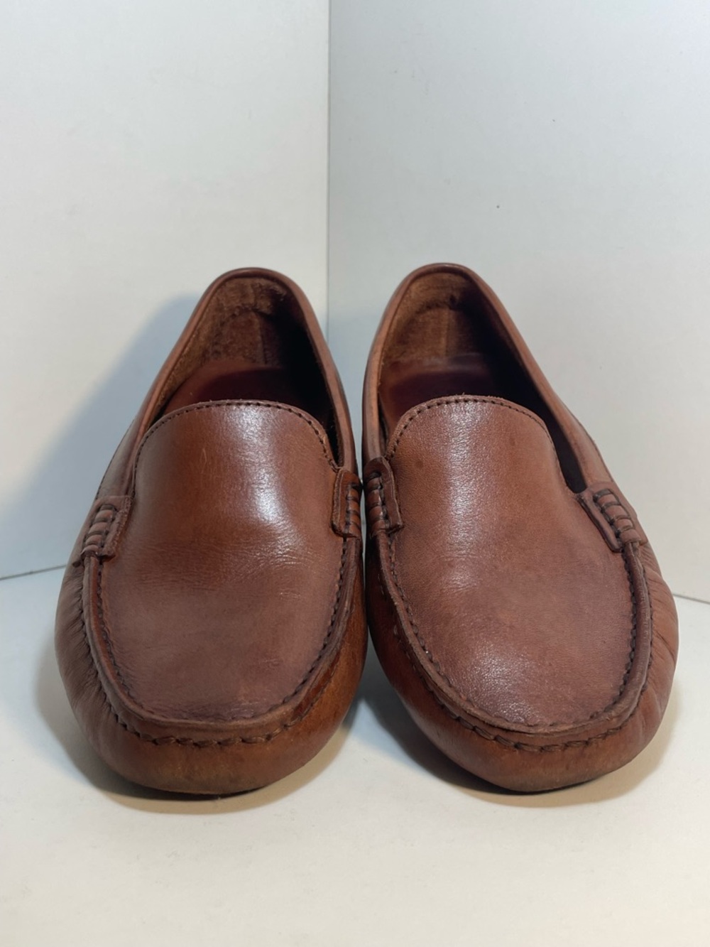 Saks Fifth Avenue Cognac Brown Leather Loafers Womens Size 8B VGUC - Picture 4 of 14